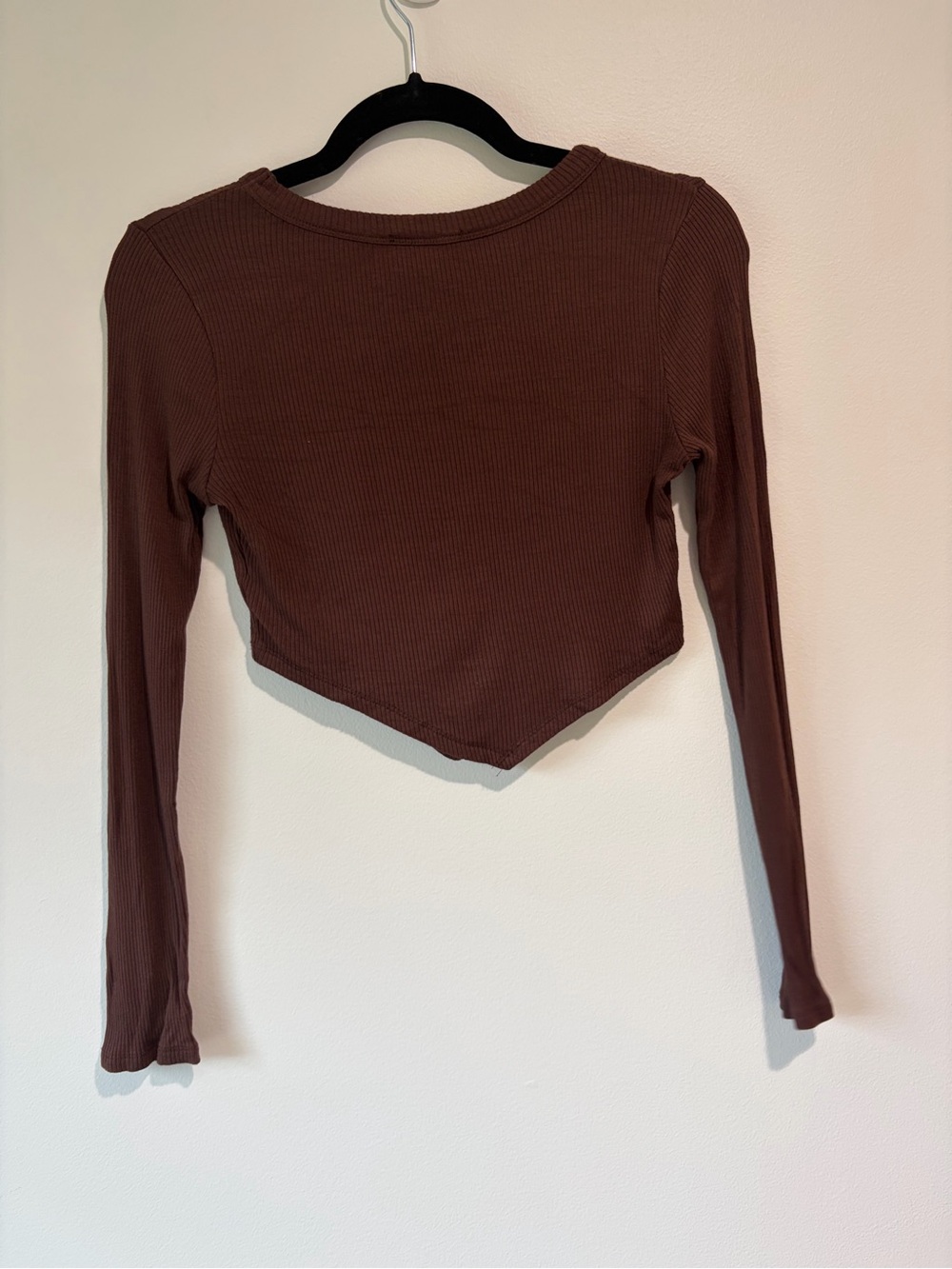 Hashttag Ribbed Long Sleeve Crop Top - Picture 3 of 4